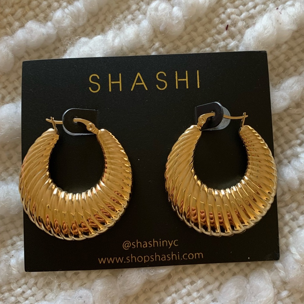 Shashi Gold Hoop Earrings